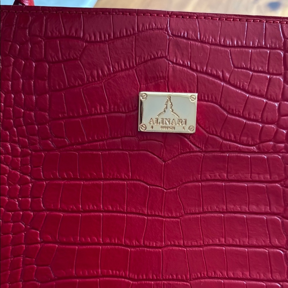 🏷️ $340- Navona Croco
Red Crocodile Pattern Handbag NWT - Picture 5 of 11